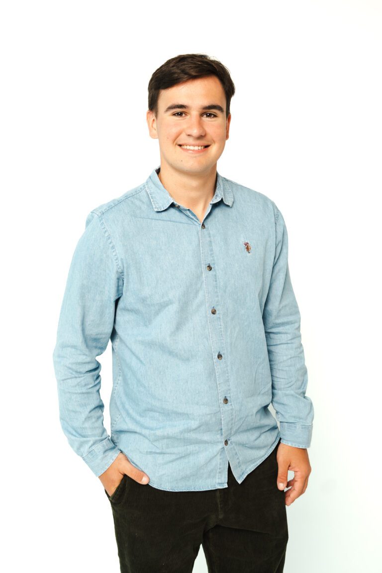 Kacper Grabowicz, księgowy jednoosobowych działalności i spółek w Biurze Rachunkowym Akwadrat, Warszawa Targówek